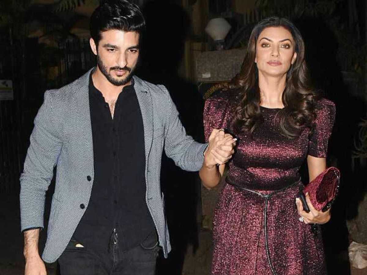 Rohman Shawl Sushmita Sen